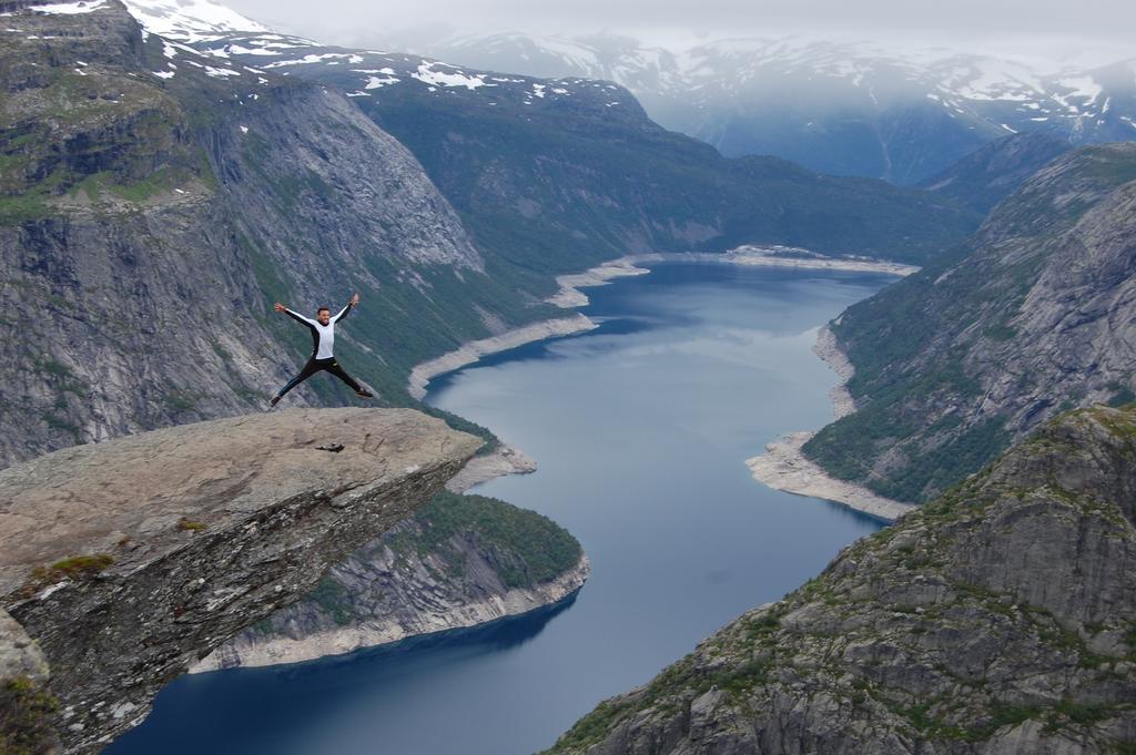 Trolltunga Studios Odda Luaran gambar